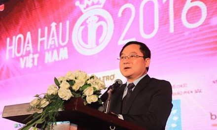 Ông Lê Xuân Sơn – Tổng Biên tập báo Tiền Phong, Trưởng Ban tổ chức phát biểu tại buổi họp.